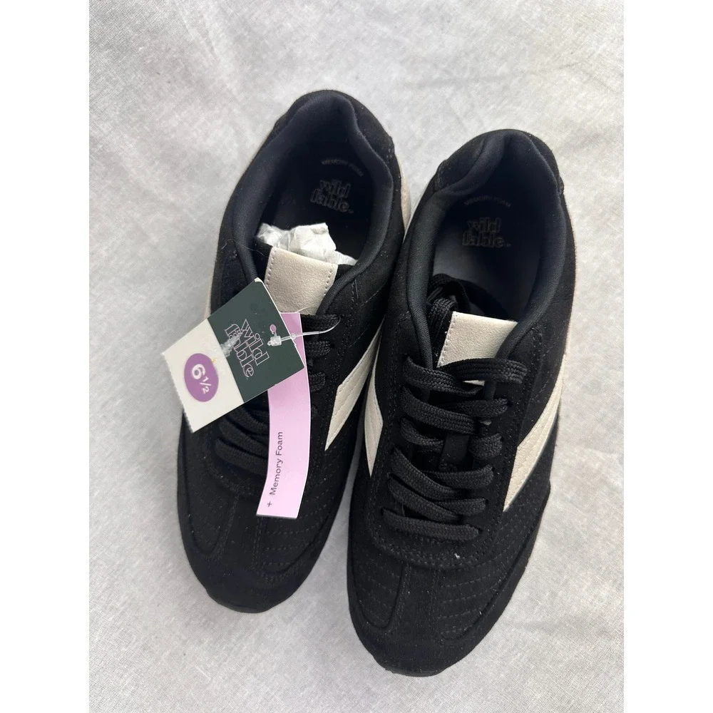 Wild Fable Womens Black Cream Retro Memory Foam Sneakers Size 6.5 NWT